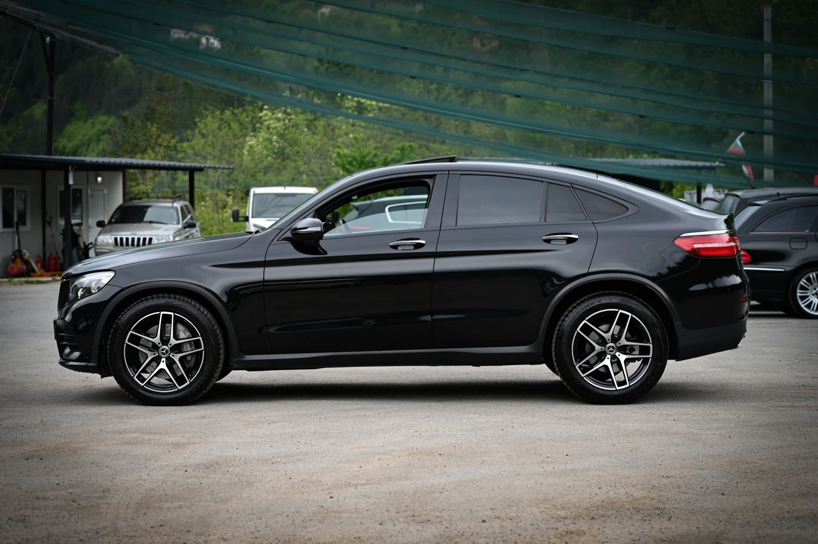 Mercedes-Benz GLC 250 COUPE/Сервизна история !!!, снимка 2 - Автомобили и джипове - 54466271