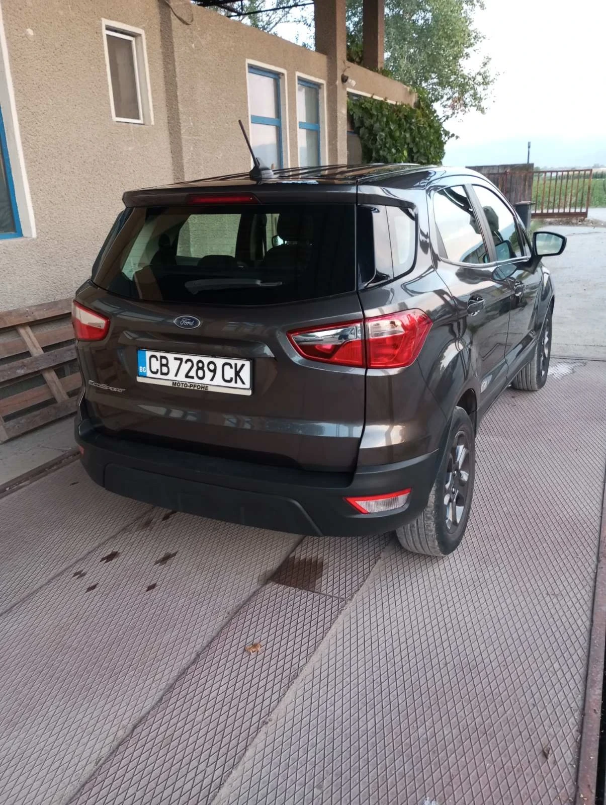 Ford EcoSport, снимка 2 - Автомобили и джипове - 54600597