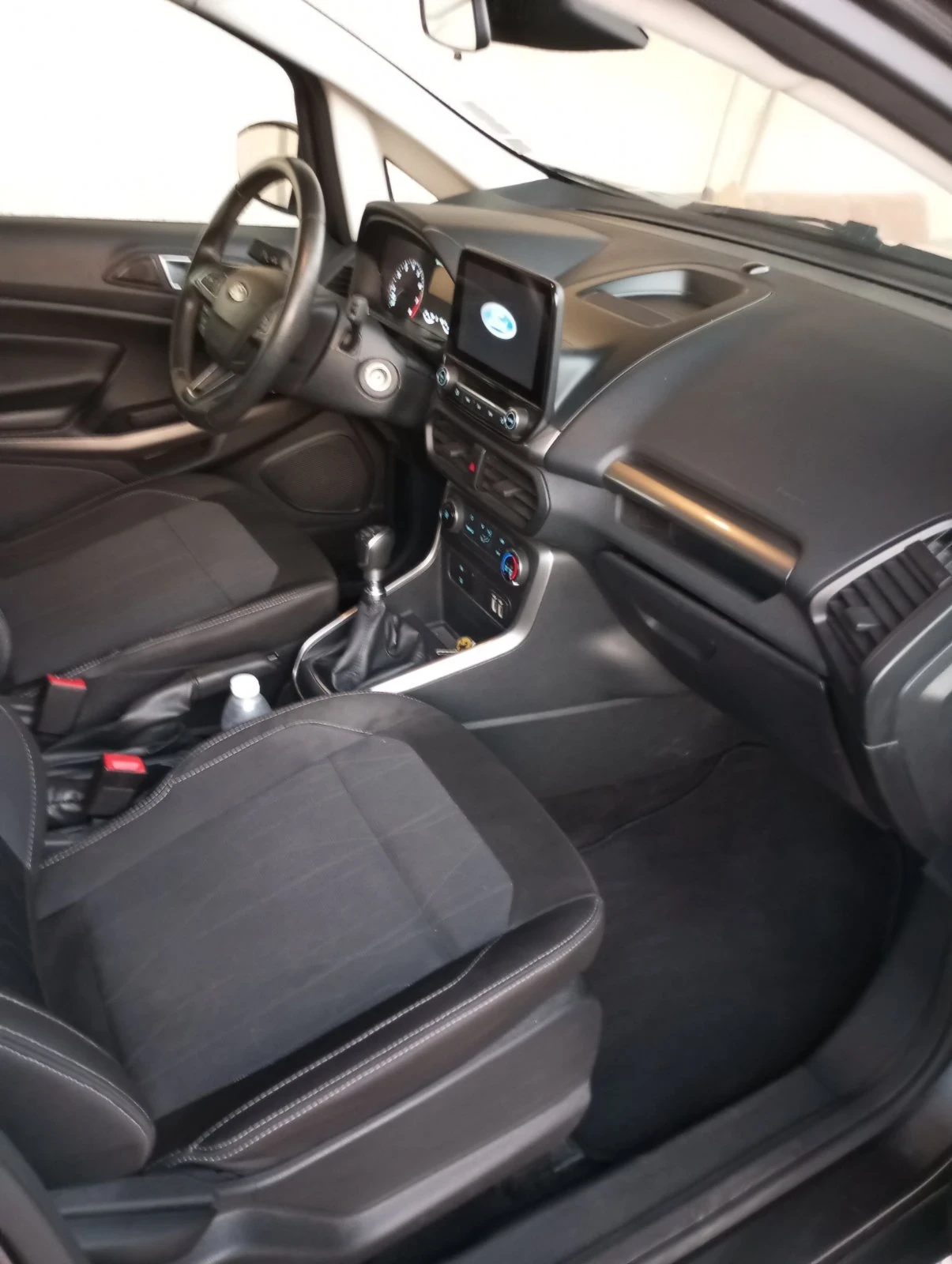 Ford EcoSport, снимка 6 - Автомобили и джипове - 54600597