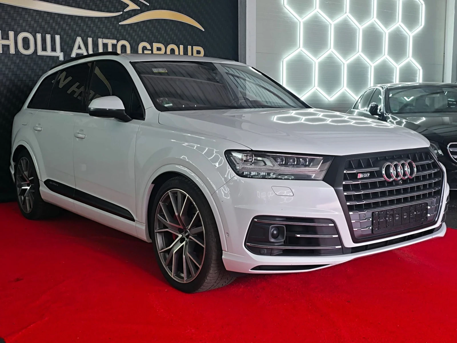 Audi SQ7 Audi SQ7 NIGHT VISION ? ? 360    BOSE   HEAD-UP, снимка 6 - Автомобили и джипове - 54623362