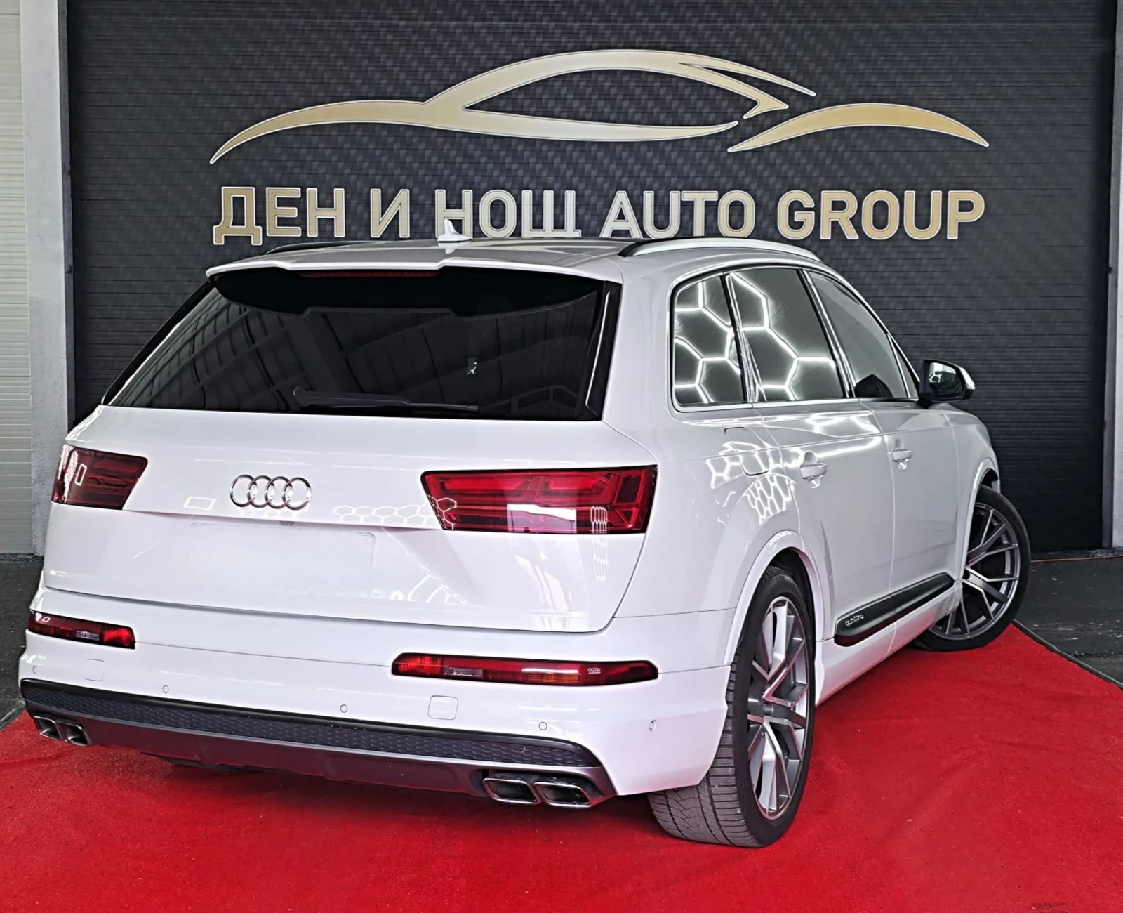 Audi SQ7 Audi SQ7 NIGHT VISION ? ? 360    BOSE   HEAD-UP, снимка 10 - Автомобили и джипове - 54623362