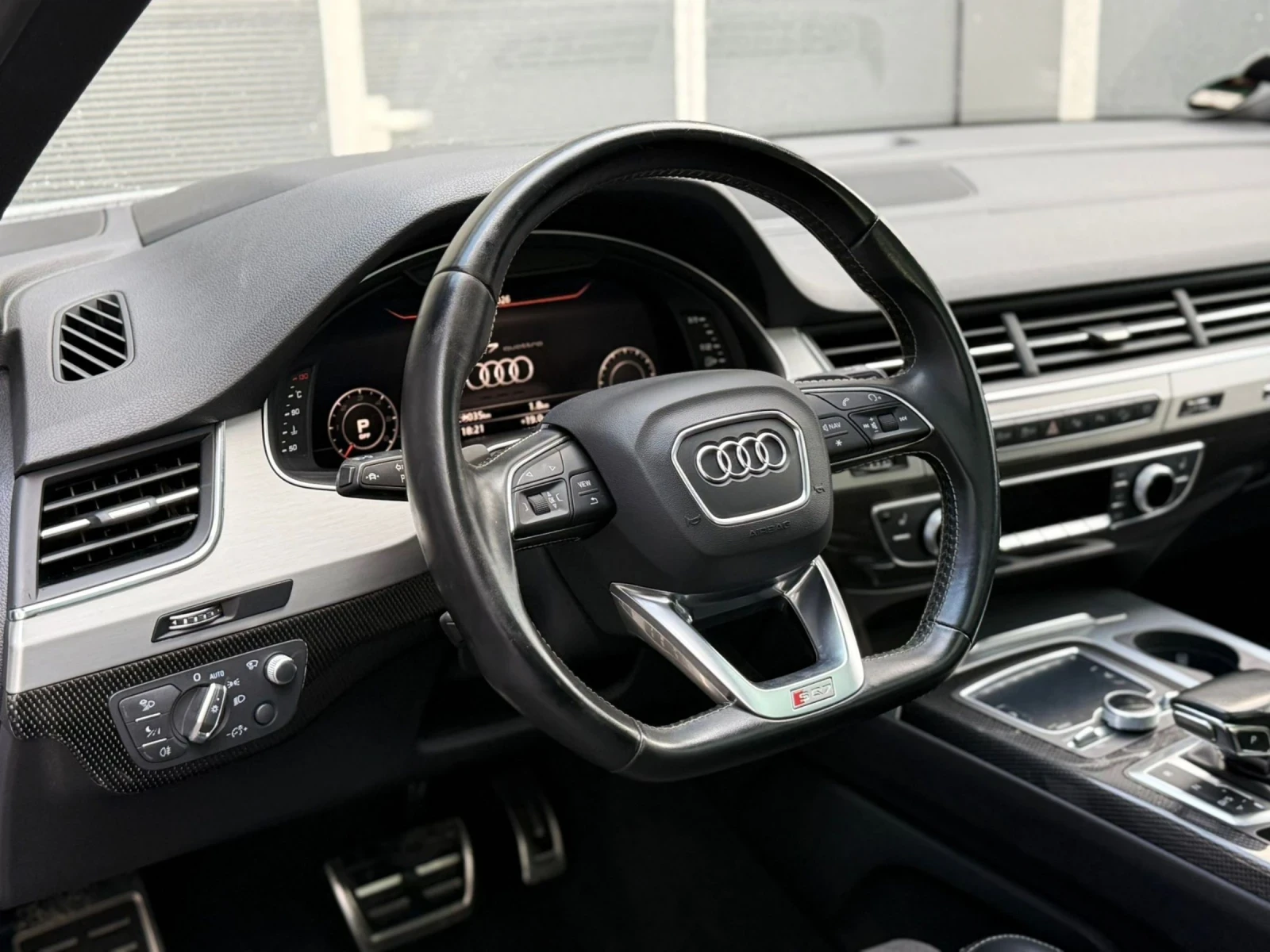Audi SQ7 Audi SQ7 NIGHT VISION ? ? 360    BOSE   HEAD-UP, снимка 11 - Автомобили и джипове - 54623362