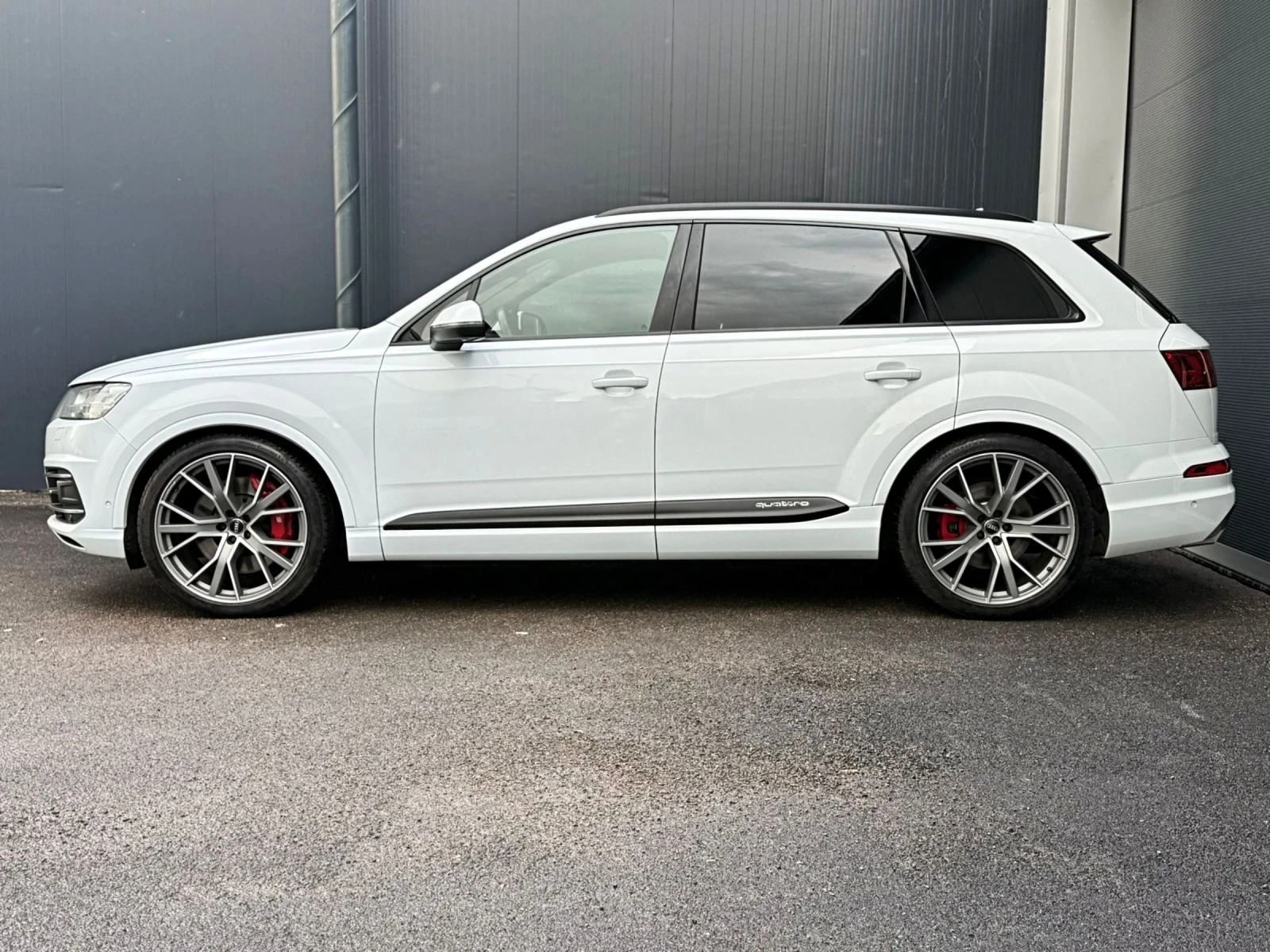 Audi SQ7 Audi SQ7 NIGHT VISION ? ? 360    BOSE   HEAD-UP, снимка 8 - Автомобили и джипове - 54623362