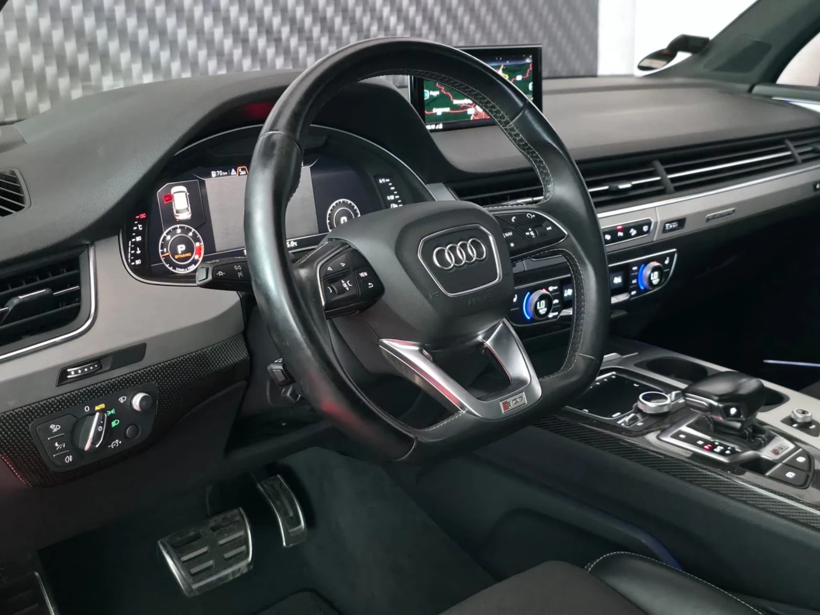 Audi SQ7 Audi SQ7 NIGHT VISION ? ? 360    BOSE   HEAD-UP, снимка 14 - Автомобили и джипове - 54623362