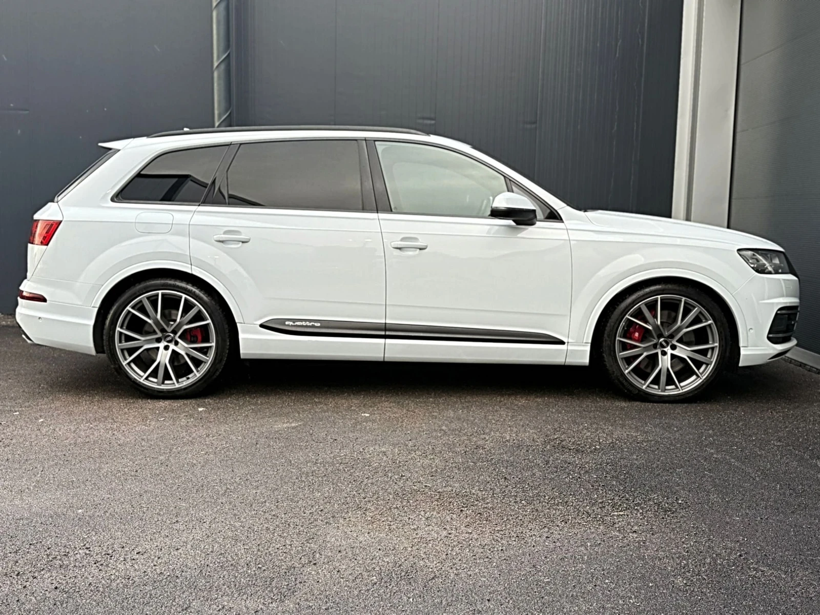 Audi SQ7 Audi SQ7 NIGHT VISION ? ? 360    BOSE   HEAD-UP, снимка 7 - Автомобили и джипове - 54623362