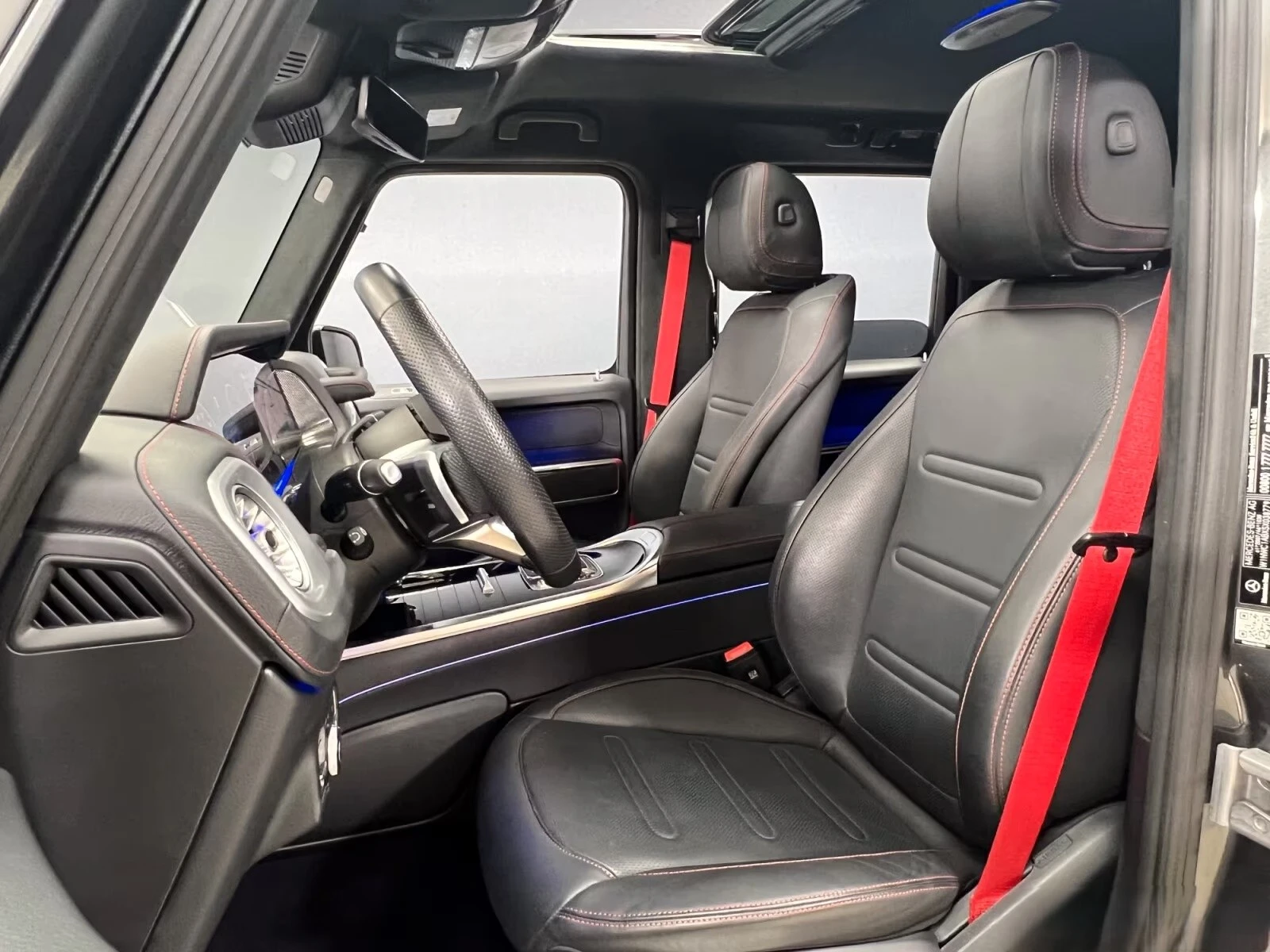 Mercedes-Benz G 450 d / AMG / 4 MATIC / FACELIFT / NIGHT / 360 / BURM , снимка 10 - Автомобили и джипове - 55171920