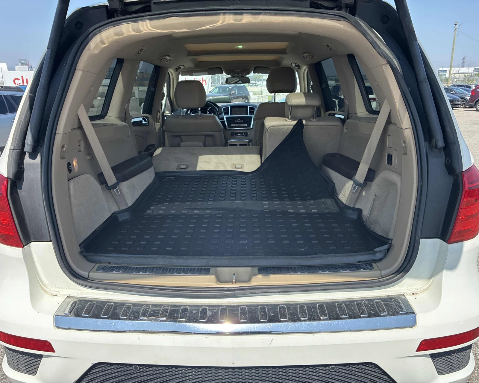 Mercedes-Benz GL 350 AMG Пакет, снимка 11 - Автомобили и джипове - 55187630