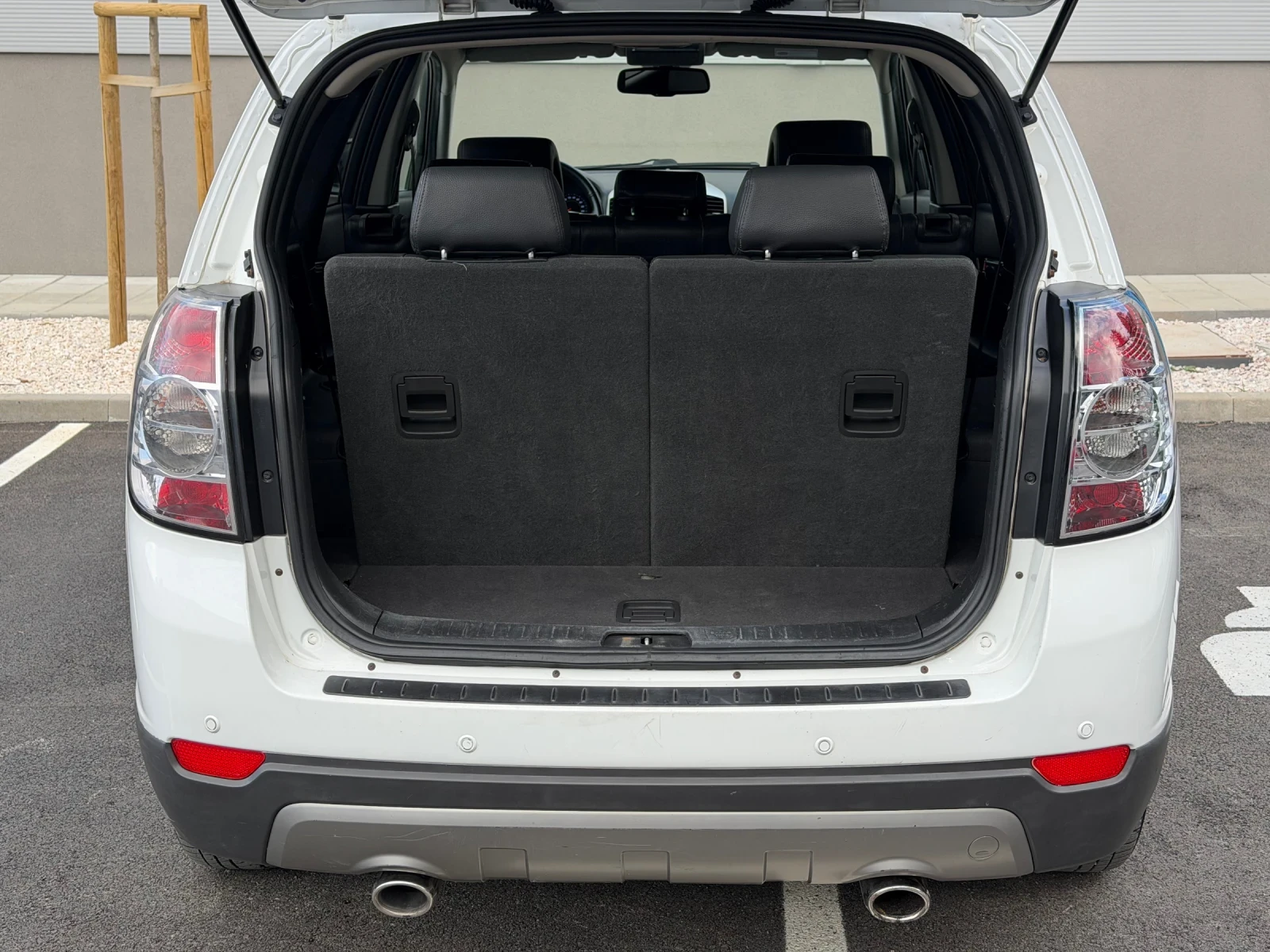 Chevrolet Captiva 2.0D 150к.с * 4х4* * Навигация* * Италия* , снимка 15 - Автомобили и джипове - 55205793