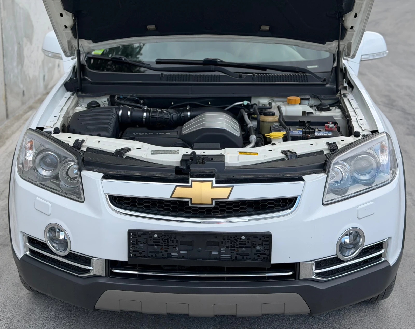 Chevrolet Captiva 2.0D 150к.с * 4х4* * Навигация* * Италия* , снимка 17 - Автомобили и джипове - 55205793