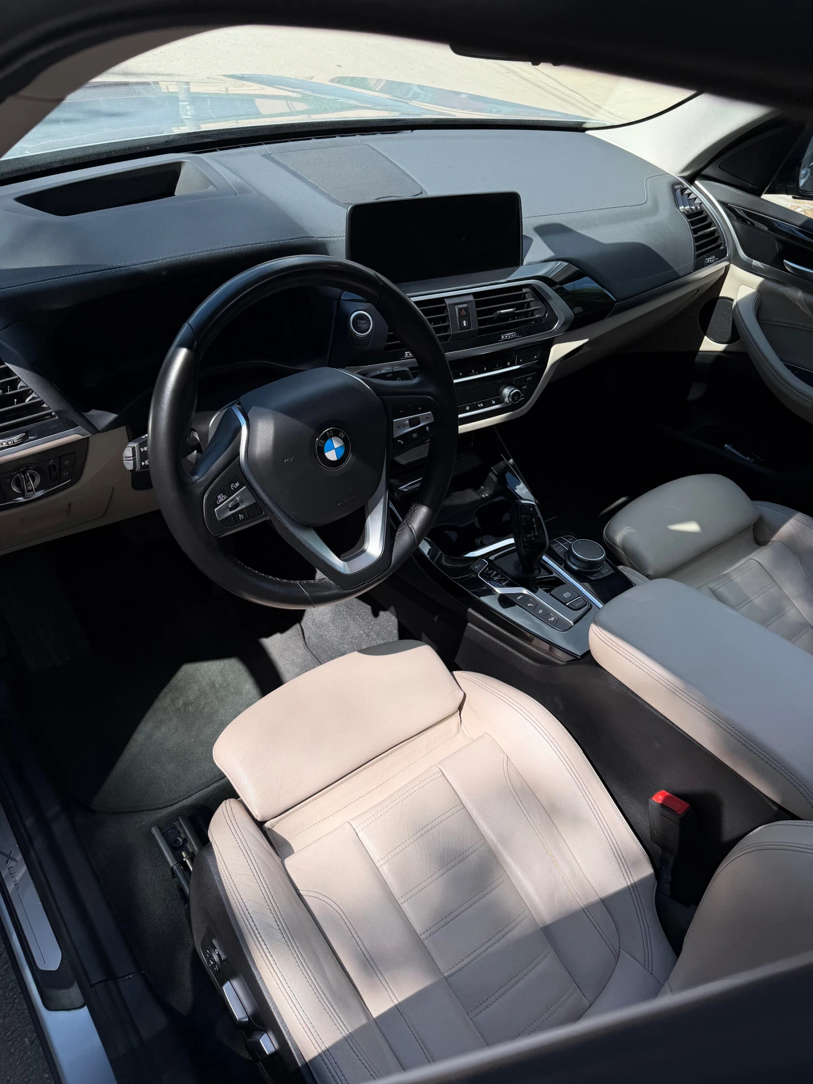 BMW X3 FULL/ПАНОРАМА/360/HUD/МЪРТВА ТОЧКА/KEYLESS/ПОДГРЕВ, снимка 9 - Автомобили и джипове - 55667648