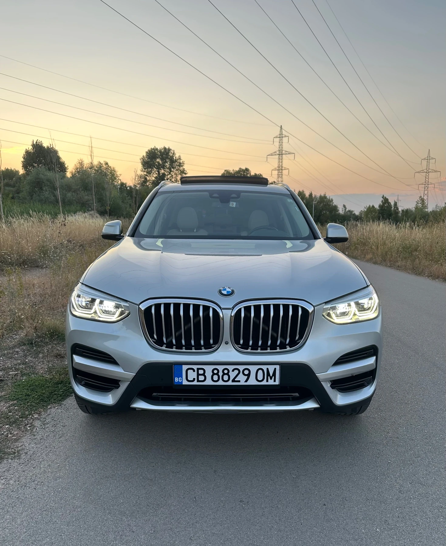 BMW X3 FULL/ПАНОРАМА/360/HUD/МЪРТВА ТОЧКА/KEYLESS/ПОДГРЕВ