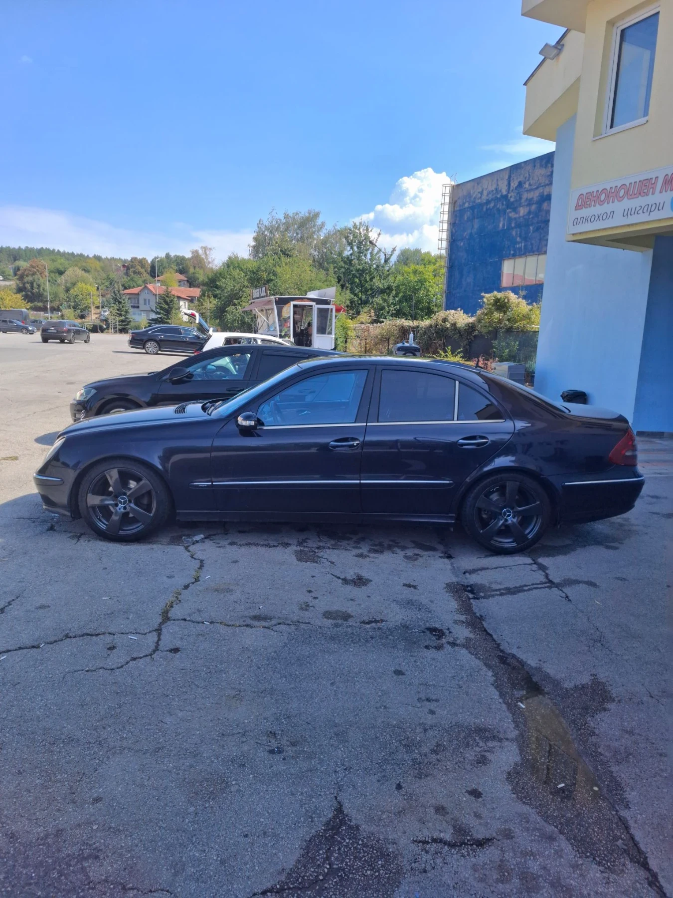 Mercedes-Benz E 270, снимка 5 - Автомобили и джипове - 56138395