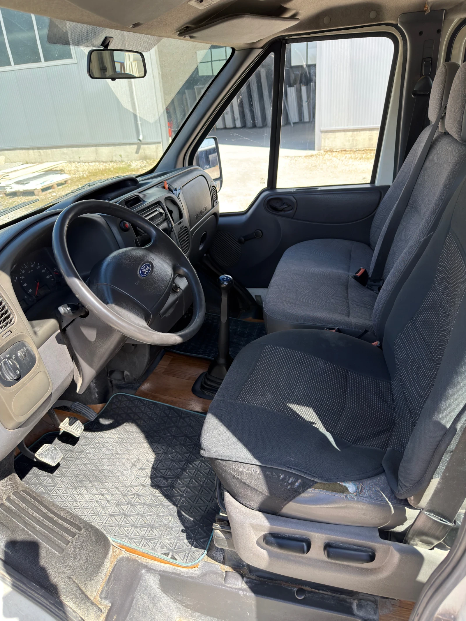 Ford Transit, снимка 8 - Бусове и автобуси - 54334850