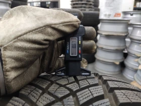 Гуми Зимни 255/45R19, снимка 3