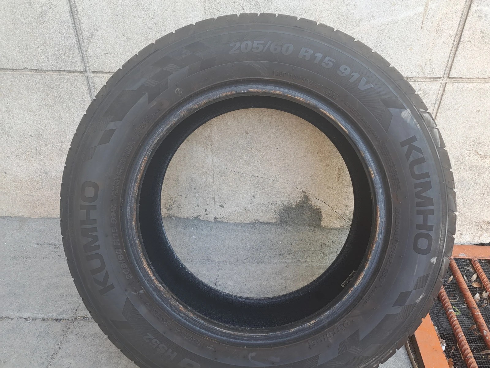 Гуми Летни 205/60R15, снимка 4 - Гуми и джанти - 54914930
