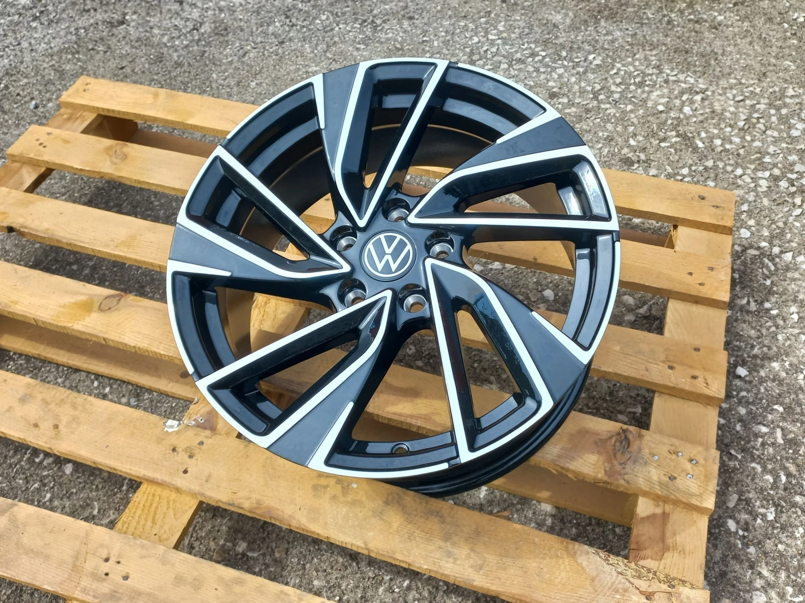 Джанти за VW, снимка 6 - Гуми и джанти - 55033740
