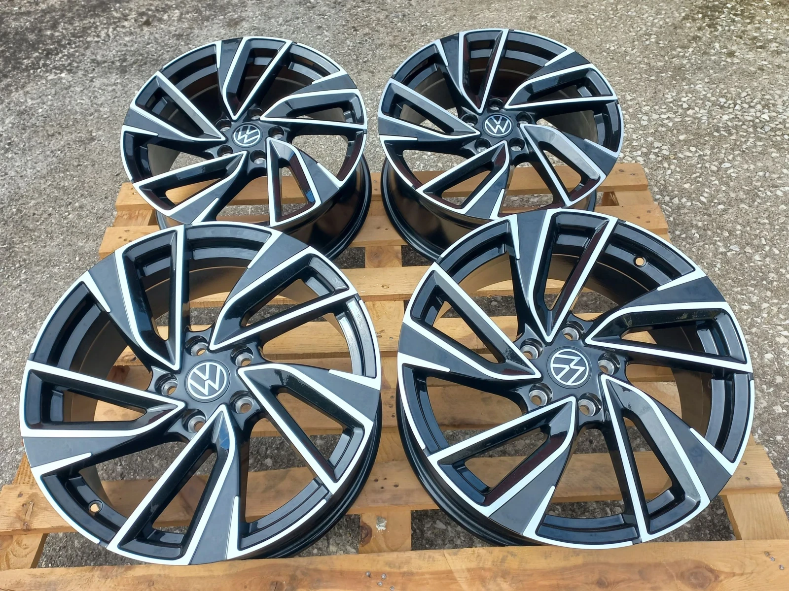 Джанти за VW, снимка 12 - Гуми и джанти - 55033740