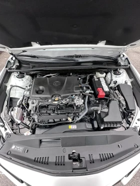 Toyota Camry SE, снимка 9