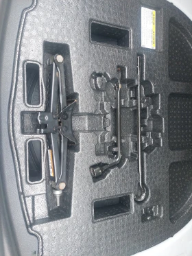 Toyota Camry SE, снимка 11