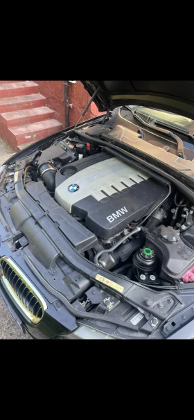 BMW 330 xDrive, снимка 13