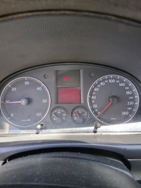 VW Touran 1.9 TDI, снимка 9