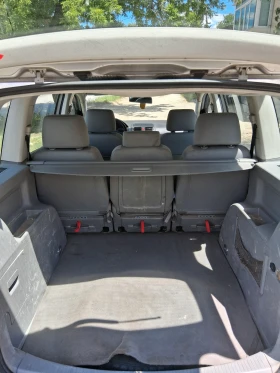 VW Touran 1.9 TDI, снимка 12