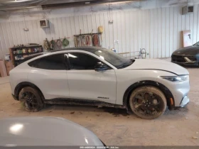 Ford Mustang Mach-E Premium AWD | Mobile.bg � ����� ������ 7