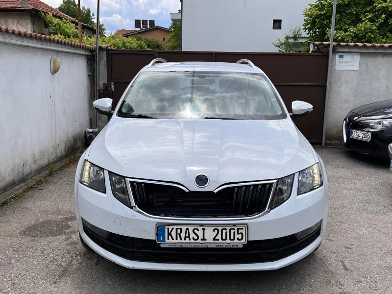 Skoda Octavia 1.4TGI NAVI FACELIFT, снимка 2 - Автомобили и джипове - 46024383