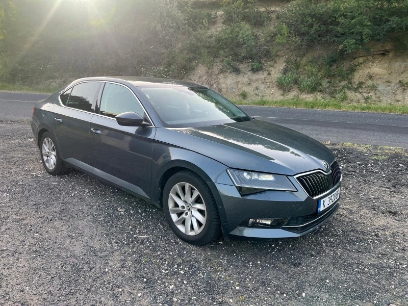 Skoda Superb 2.0 TD?, снимка 2 - Автомобили и джипове - 46908668