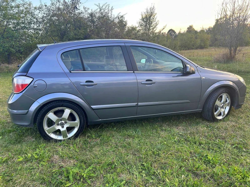 Opel Astra 1.6, снимка 2 - Автомобили и джипове - 47375281