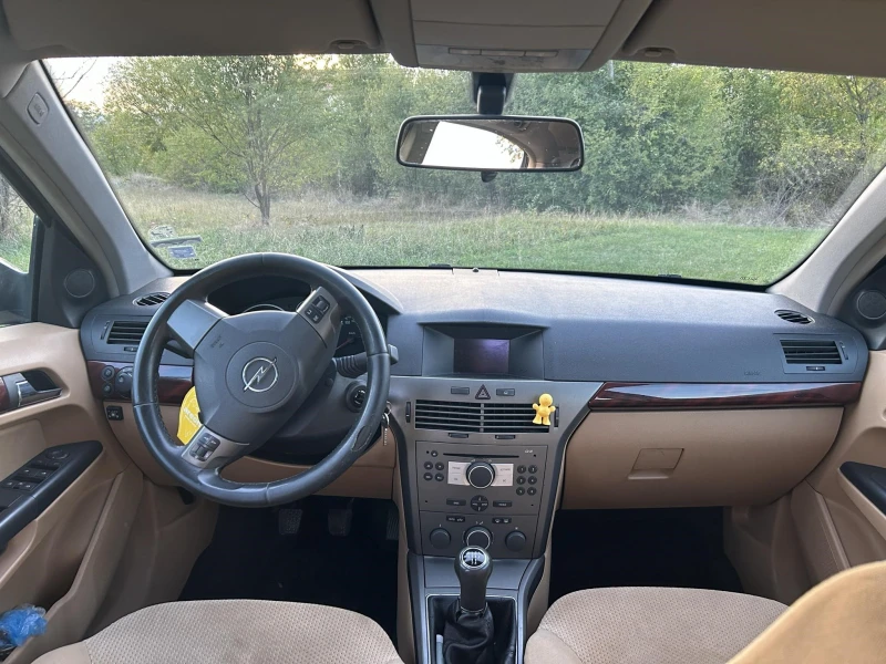 Opel Astra 1.6, снимка 8 - Автомобили и джипове - 47375281