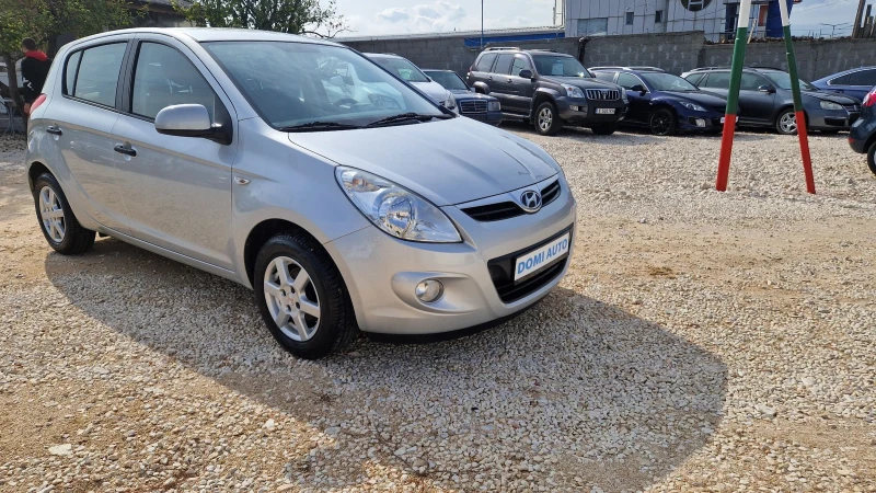 Hyundai I20 1.3i 78kc., снимка 3 - Автомобили и джипове - 47564893