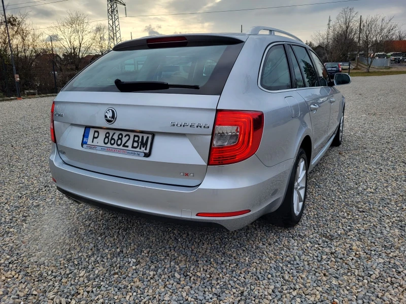 Skoda Superb 2.0TDI 4х4 , снимка 4 - Автомобили и джипове - 48172844