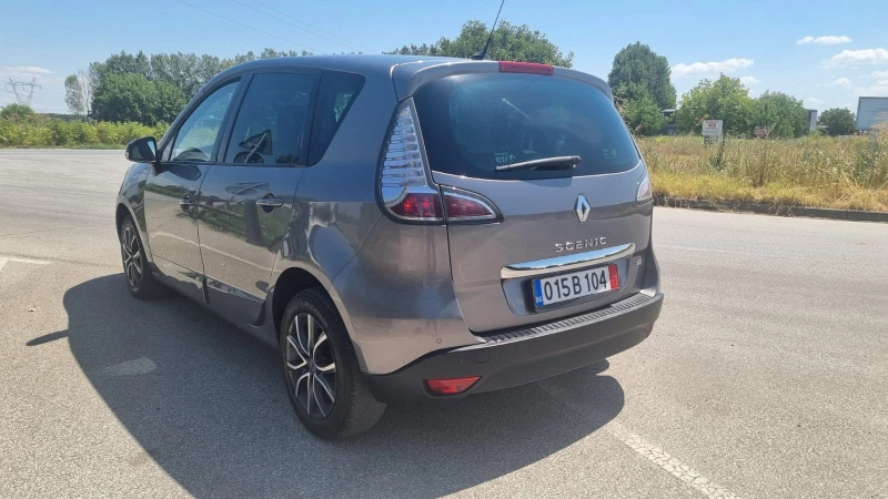 Renault Scenic, снимка 3 - Автомобили и джипове - 48745392