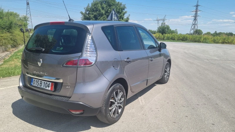 Renault Scenic, снимка 4 - Автомобили и джипове - 48745392