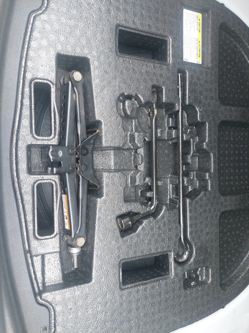 Toyota Camry SE* ПРОМО* , снимка 11 - Автомобили и джипове - 51639908