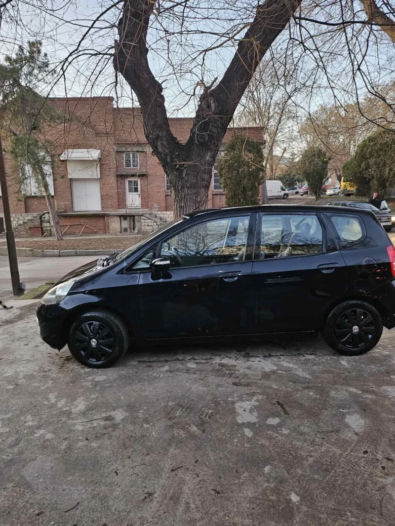 Honda Jazz, снимка 2 - Автомобили и джипове - 52682808