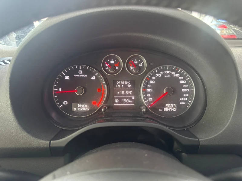 Audi A3 1.6, снимка 7 - Автомобили и джипове - 52224186