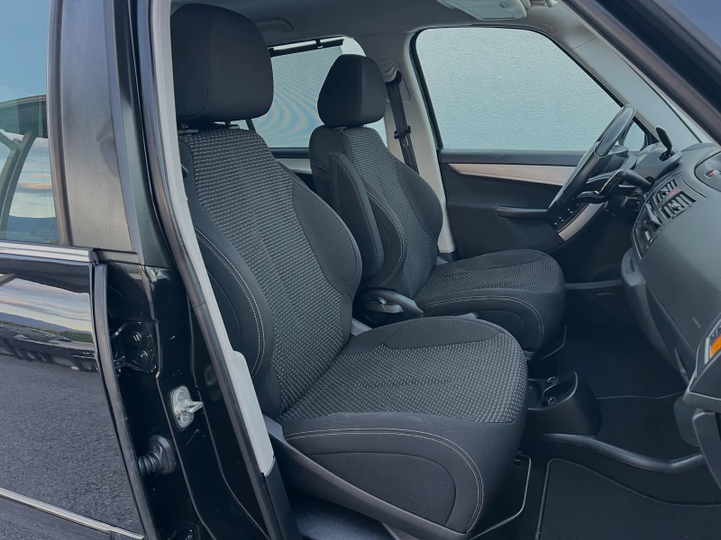 Citroen Grand C4 Picasso 1.6HDi Автоматик ПРОЧЕТИ ОПИСАНИЕТО, снимка 14 - Автомобили и джипове - 52110574