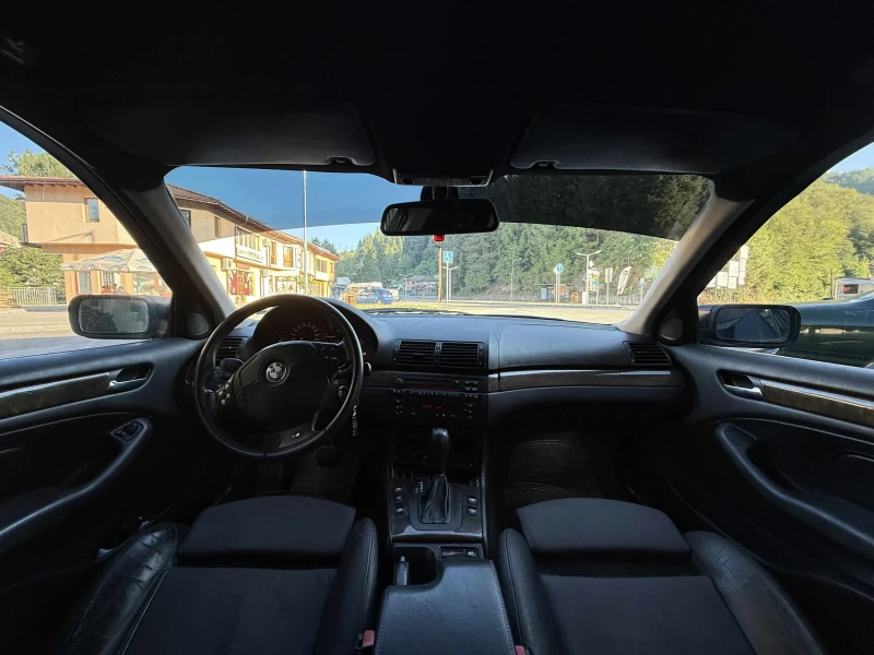 BMW 330, снимка 13 - Автомобили и джипове - 52362987