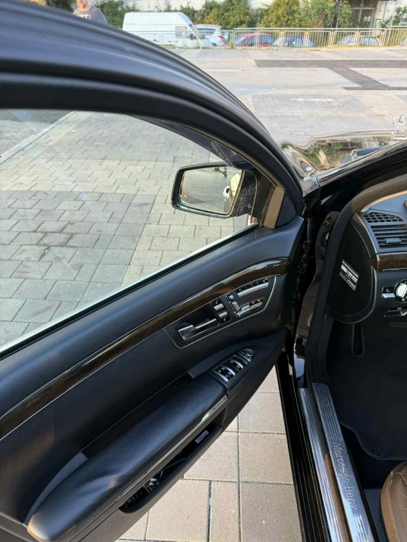Mercedes-Benz S 350 S 350 4MATIC, снимка 6 - Автомобили и джипове - 52773071