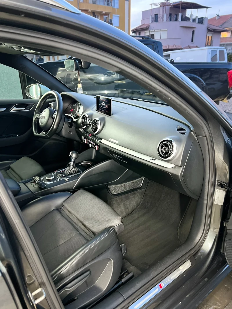 Audi A3 1.6TDI* Auto* DriveSelect* Keyless* TOP, снимка 12 - Автомобили и джипове - 52818016