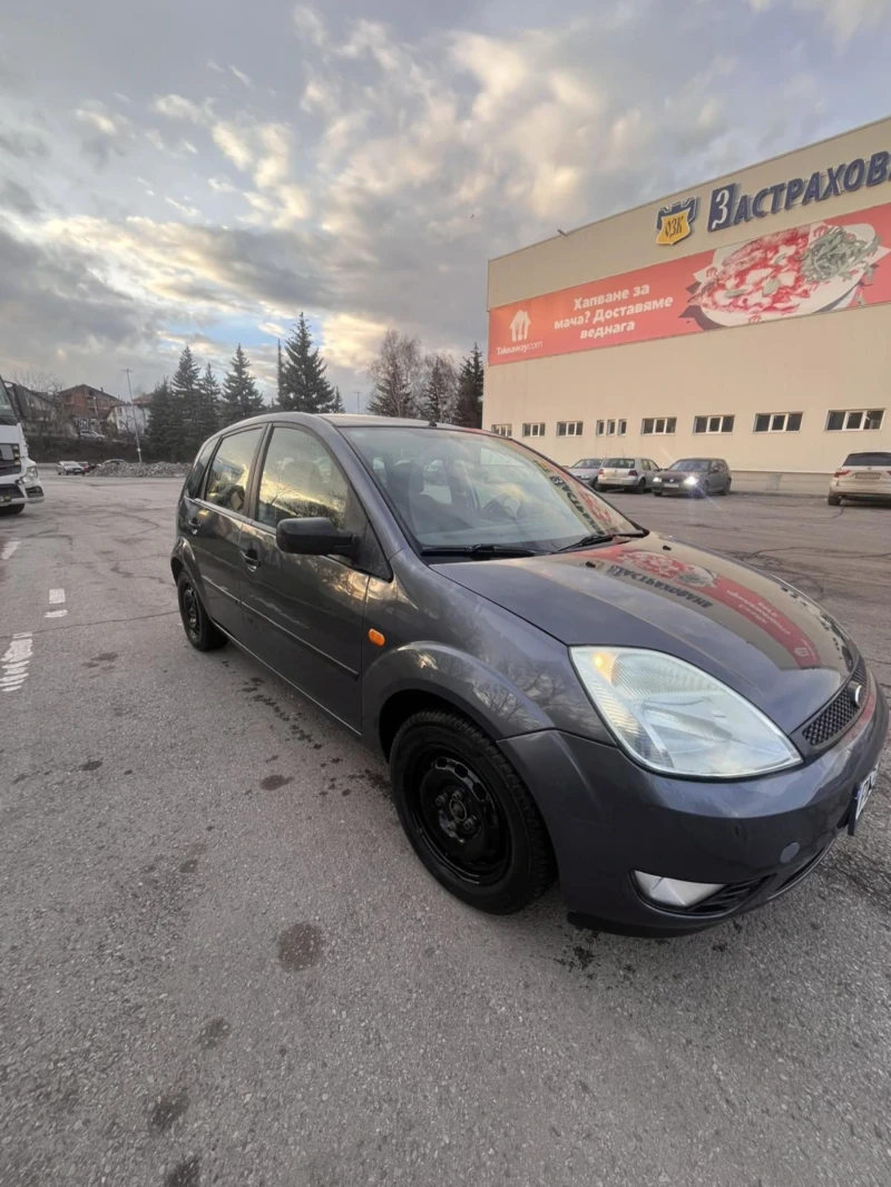 Ford Fiesta, снимка 2 - Автомобили и джипове - 53012562
