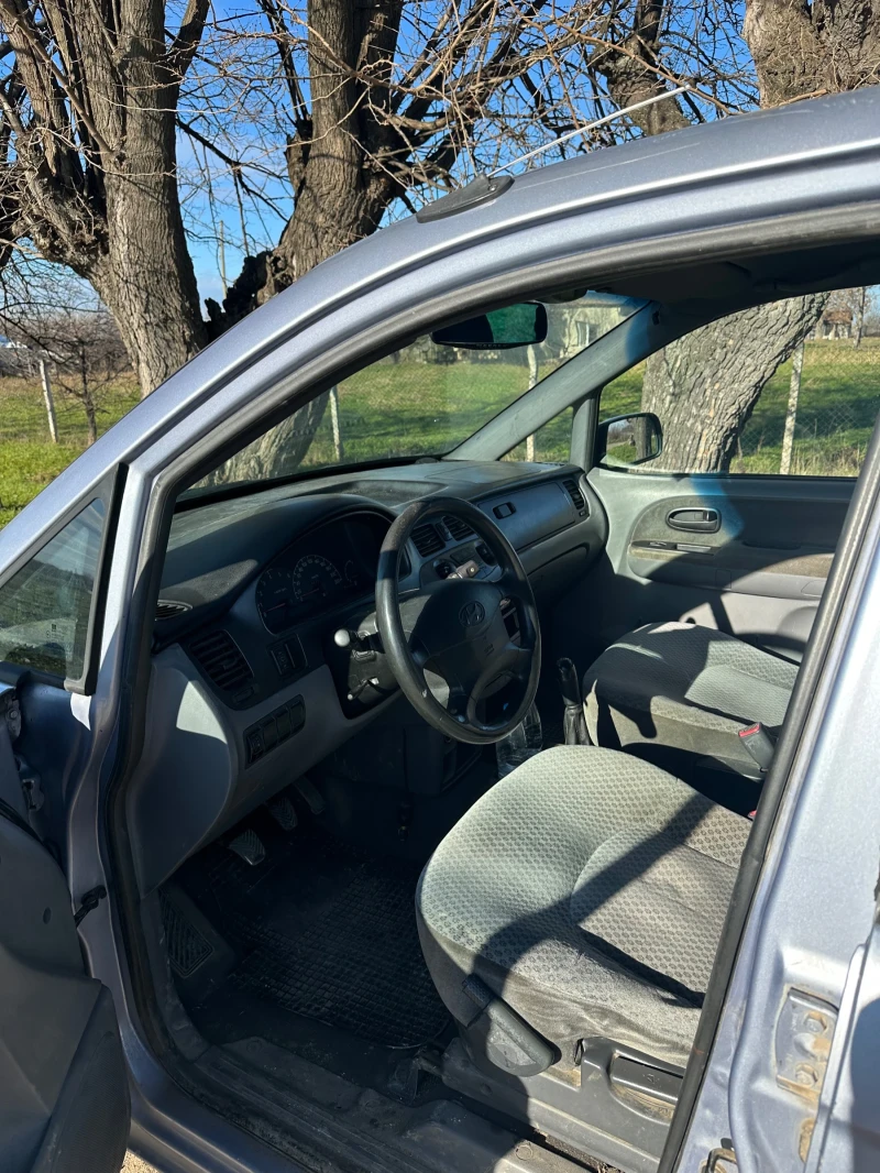 Hyundai Trajet 2.0D, снимка 6 - Автомобили и джипове - 53045369