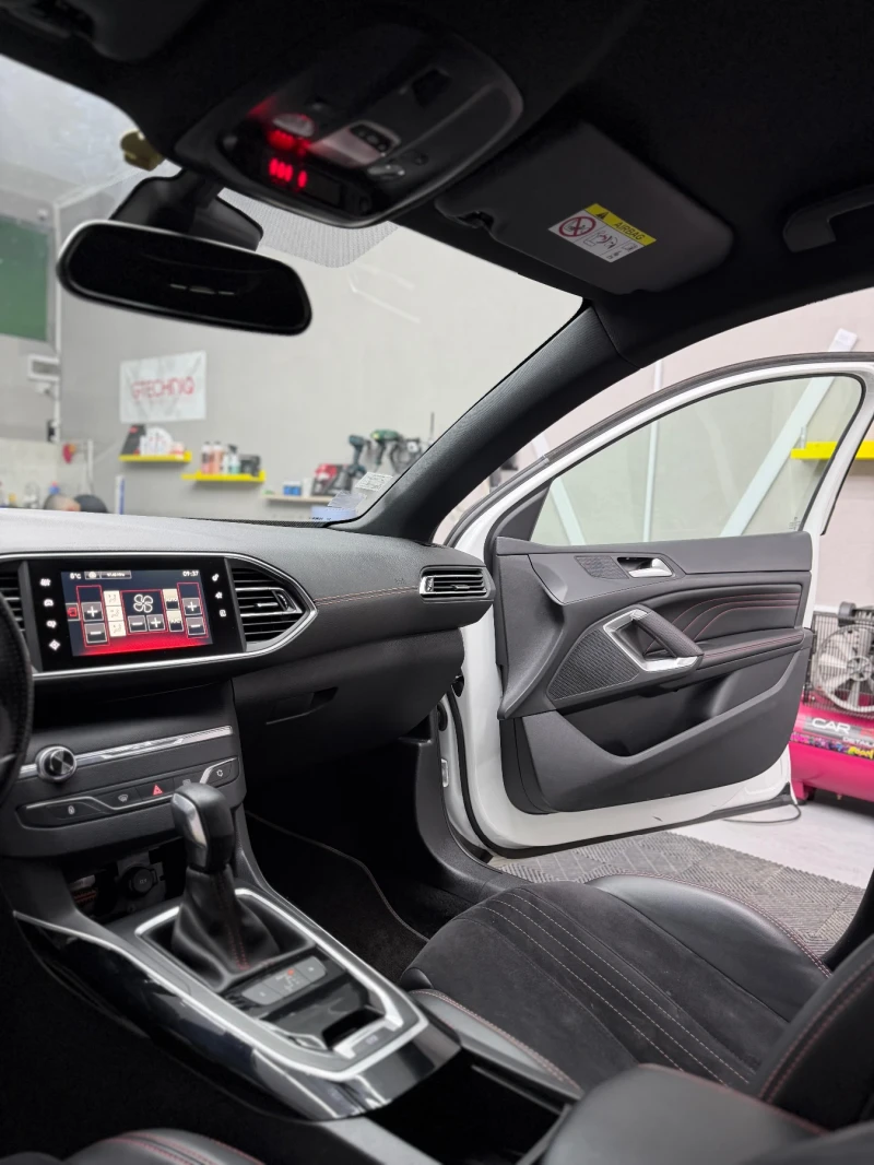 Peugeot 308 GT Line, 2.0Hdi АВТОМАТИК, Full Led, снимка 15 - Автомобили и джипове - 53571579