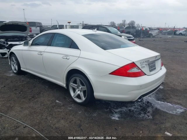 Mercedes-Benz CLS 500  - изображение 4