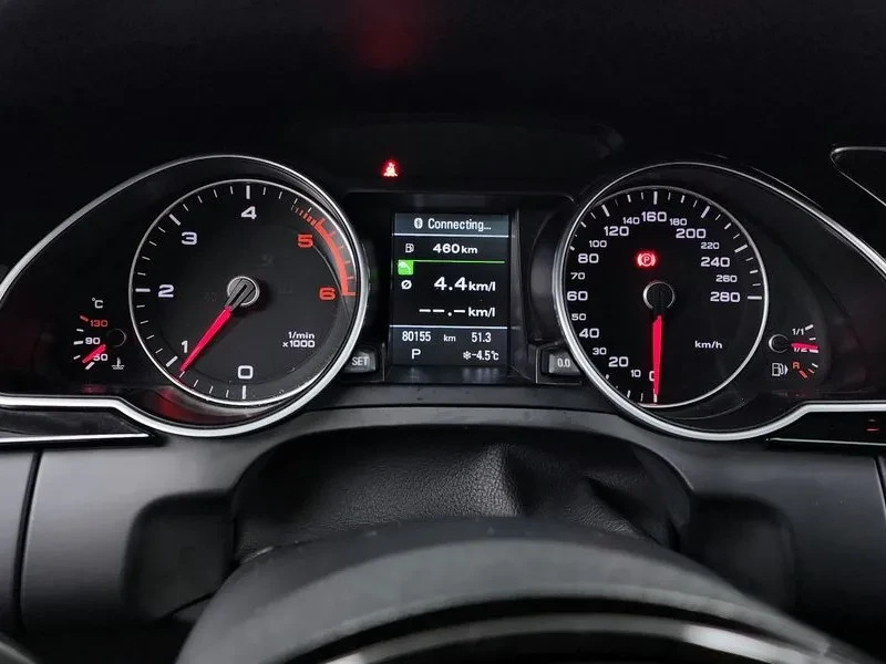 Audi A5 2.0 TDI Quattro, снимка 8 - Автомобили и джипове - 54552689