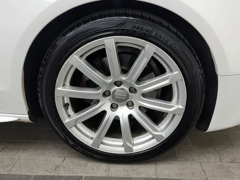 Audi A5 2.0 TDI Quattro, снимка 5 - Автомобили и джипове - 54552689
