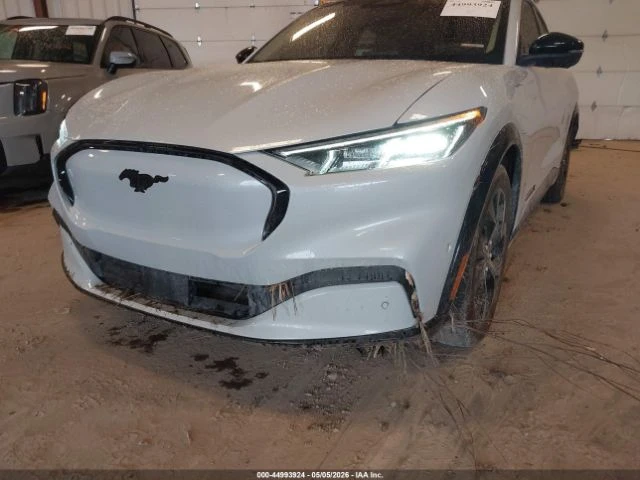 Ford Mustang Mach-E Premium AWD, снимка 6 - Автомобили и джипове - 55127046