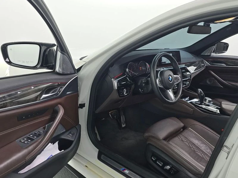 BMW 540 540I xDrive M Sports Plus, снимка 6 - Автомобили и джипове - 55505446